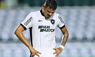 Сантос изпадна за пръв път в своята 111 годишна историяБразилия изпраща