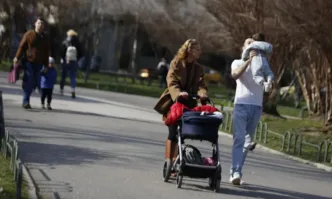 Днес над западните и централните райони от страната ще бъде предимно слънчево
