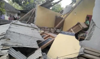 Десет загинали и 40 ранени при земетресението на индонезийския остров Ломбок