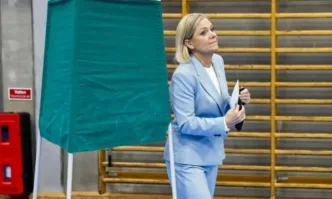 Избори на кантар в Швеция: Крайната десница е на крачка от властта