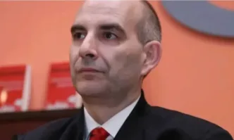 От няколко дни столичният умнокрасивитет е изпаднал в състояние на