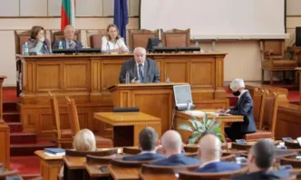 Не, не ни налагат такса водомер! Кой мъти водите и иска да стресне обществото?