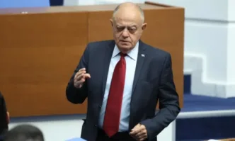 Атанас Атанасов иска оставката на шефа на ДАНС заради инцидента със самолета на Урсула фон дер Лайен