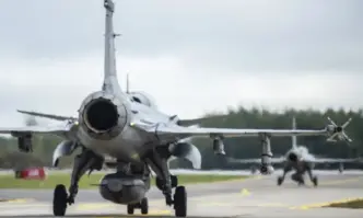 Базата се намира на 180 км от Варна и на