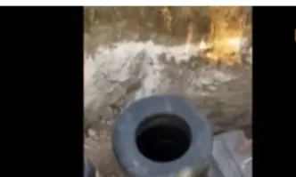 Много е странно да влезеш в 38 сантиметрова тръба и то