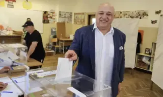 От Фейсбук профила на Красен Кралев Гласувайте с хартиена бюлетина днес