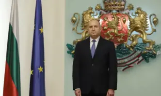 Държавният глава и върховен главнокомандващ на Въоръжените сили Румен Радев