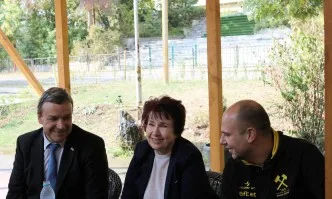 Вяра Церовска: Ще работим за още по-добри условия за спорт