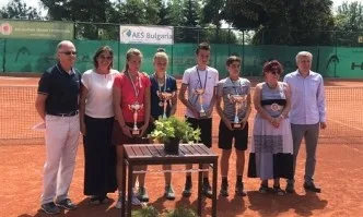 Адрияно Дженев и Ангела Ганева – шампиони на Държавното лично първенство по тенис до 14 г.