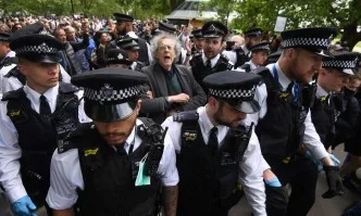 Глоби от 10 000 паунда за организаторите на протест в Лондон: недопустимо масово събиране на хора