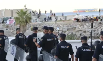 Италия удължава проверките по границите с Испания по въздух и по море
