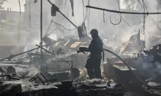 Възможно е вътре да е имало над 200 души Двама