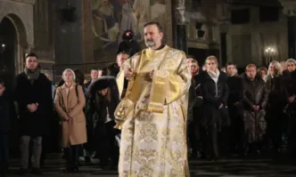 Нито един представител на Президентството или Министерски съвет не присъства