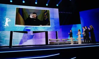 В тези времена изкуството не може да бъде неутрално и