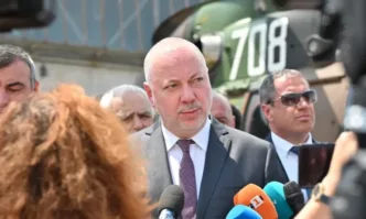 В една демократична правова държава има два основни принципа