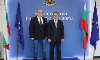 Министър Кралев се срещна с посланика на Беларус Н. Пр. Александър Лукашевич