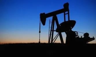 Сърбия няма да може да внася руски петрол от 1 ноември заради евросанкциите