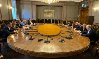 България има нужда от редовно правителство с пълен управленски мандат