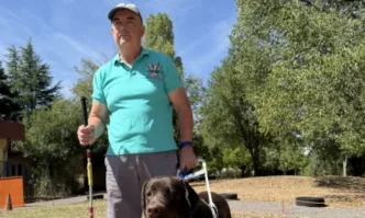 Приемни семейства на малки герои с големи сърца