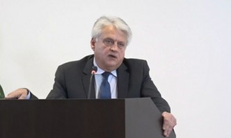 Нина Петкова Василева съпруга на депутата от Има такъв народ Радостин