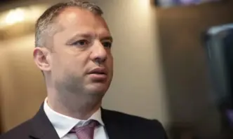 Решението на МС да източи всички свободни средства в енергетиката