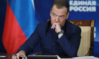 Дмитрий Медведев: Русия ще се разпадне, ако не победи Украйна