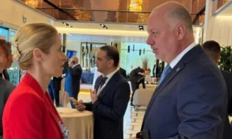 Росен Желязков от Тирана: България остава последователна в подкрепата си за Украйна