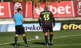 Бойко Борисов реализира последния гол за ветераните на Витоша Бистрица