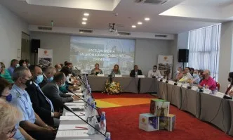 Вицепремиерът Марияна Николова ще оглави Консултативен съвет по туризъм