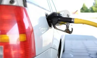 Касовата бележка от бензиностанцията ще показва акциз и ДДС