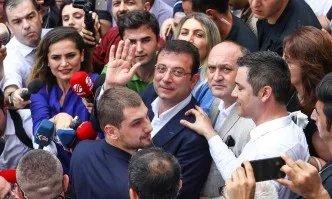 И на прегласуването – опозиционерът Екрем Имамоглу отново спечели Истанбул