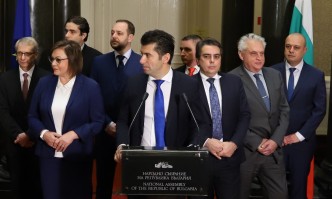 Алфа Рисърч: Българите пишат Добър 3.57 на Четворната коалиция