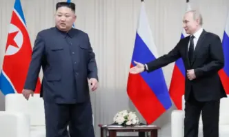 Путин и Ким Чен Ун ще обядват салата с патешко, ролца от раци, рибена супа, есетра с гъби и торта с горски плодове