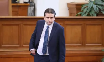 На финалната права на влизането в еврозоната президентът реши да