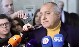 Радев сигурно е бил зает Поздравявам Атанасова и Белазелков и