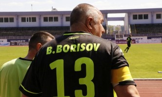 Финал при ветераните: Витоша на Борисов излиза срещу Локо Пловдив тази вечер
