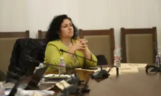 Много тъжна гледка Не знам кое провокира това ожесточение между