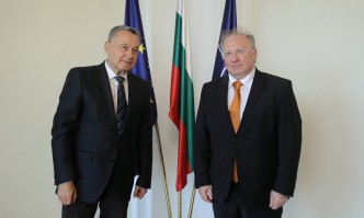 Анексирането на Крим е в нарушение на международното право Министърът