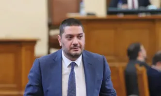 Bird bg e рекетьорска бухалка в нейния най чист вид смята Александър