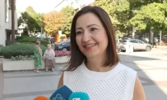 Не мога да коментирам никакви имена знаете че това е