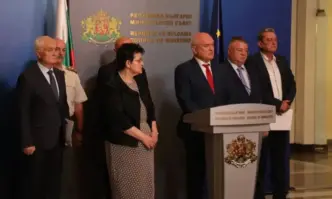 Премиерът Главчев обяви максимално бързи срокове за обезщетяване на пострадалите от пожарите