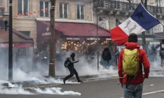 Недоволството срещу пенсионната реформа във Франция продължи и през изминалата