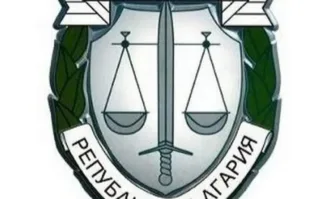 Има предложение делото да бъде взето на специален надзор от