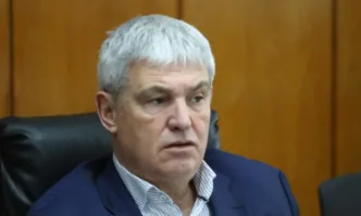 Президентът на КНСБ Пламен Димитров предложи заплатите да се увеличават