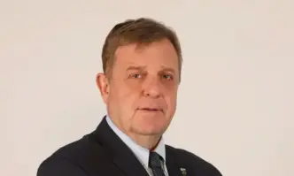 От Фейсбук профила Красимир Каракачанов За киселите физиономии на родните