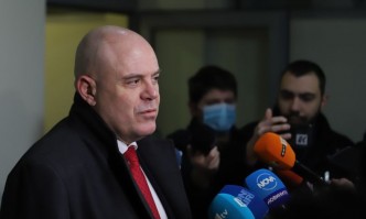 ВСС решава дали да освободи предсрочно главният прокурор Иван Гешев