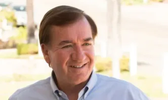 Най голям интерес сред новите лобисти наети от Василев представлява Едуард