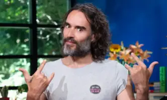 Актьорът и комик каза че е бил обект на координирана