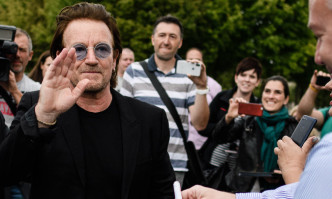 Боно от U2 разкри, че има полубрат