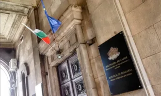 Окончателно: МОН и синдикатите договориха ново възнаграждение за учители